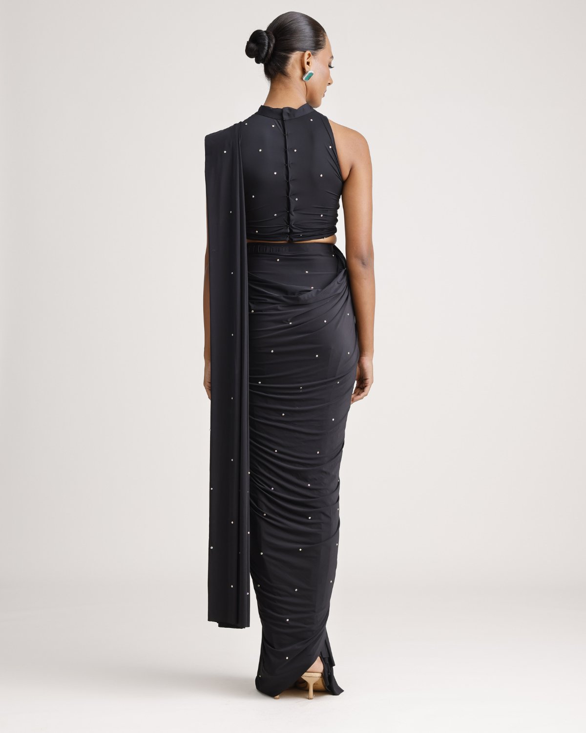 5 Second Sari ™ Black & Genna Crop Top – holiCHIC