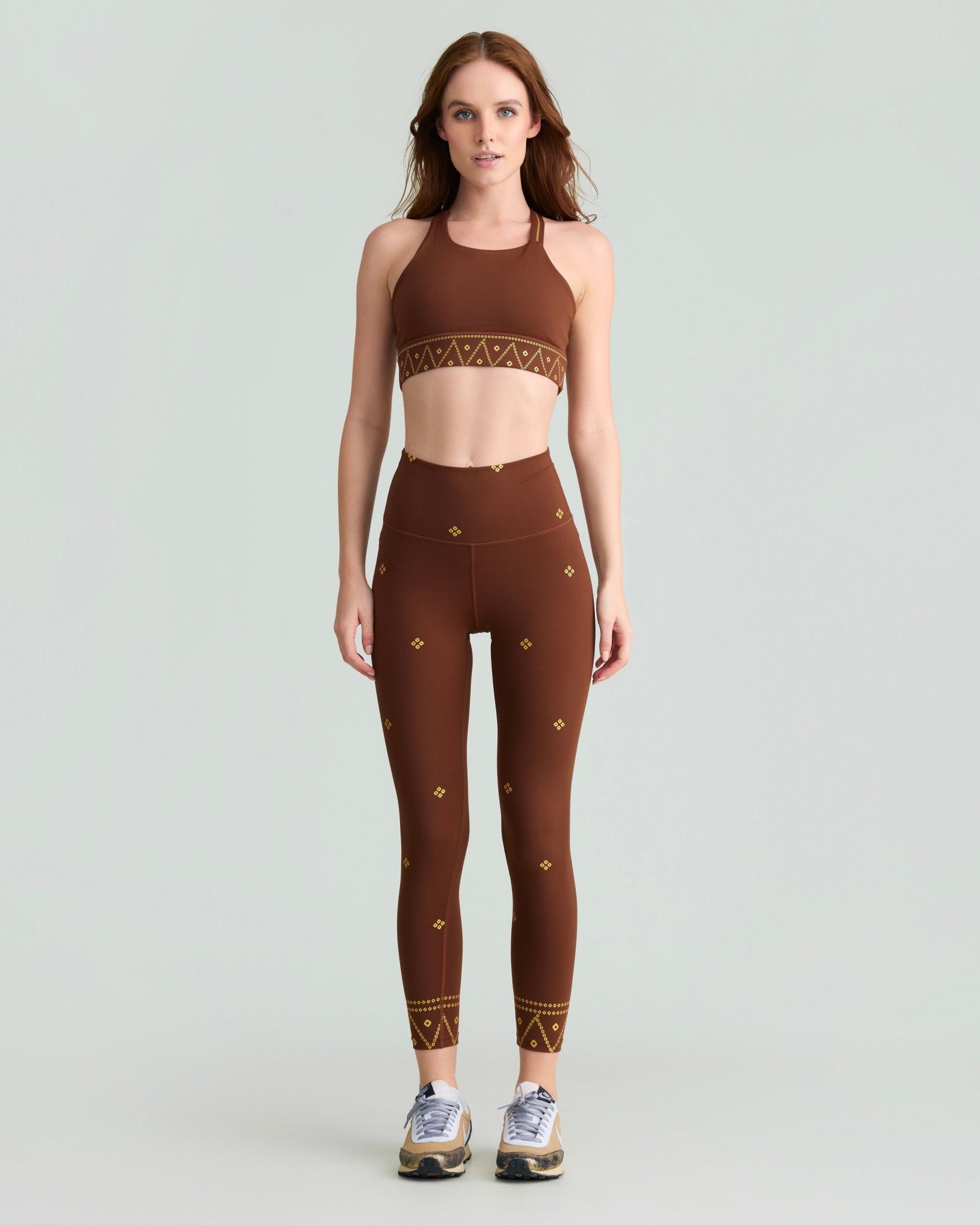 Prana Cocoa Set - Regular Fit - holiCHIC
