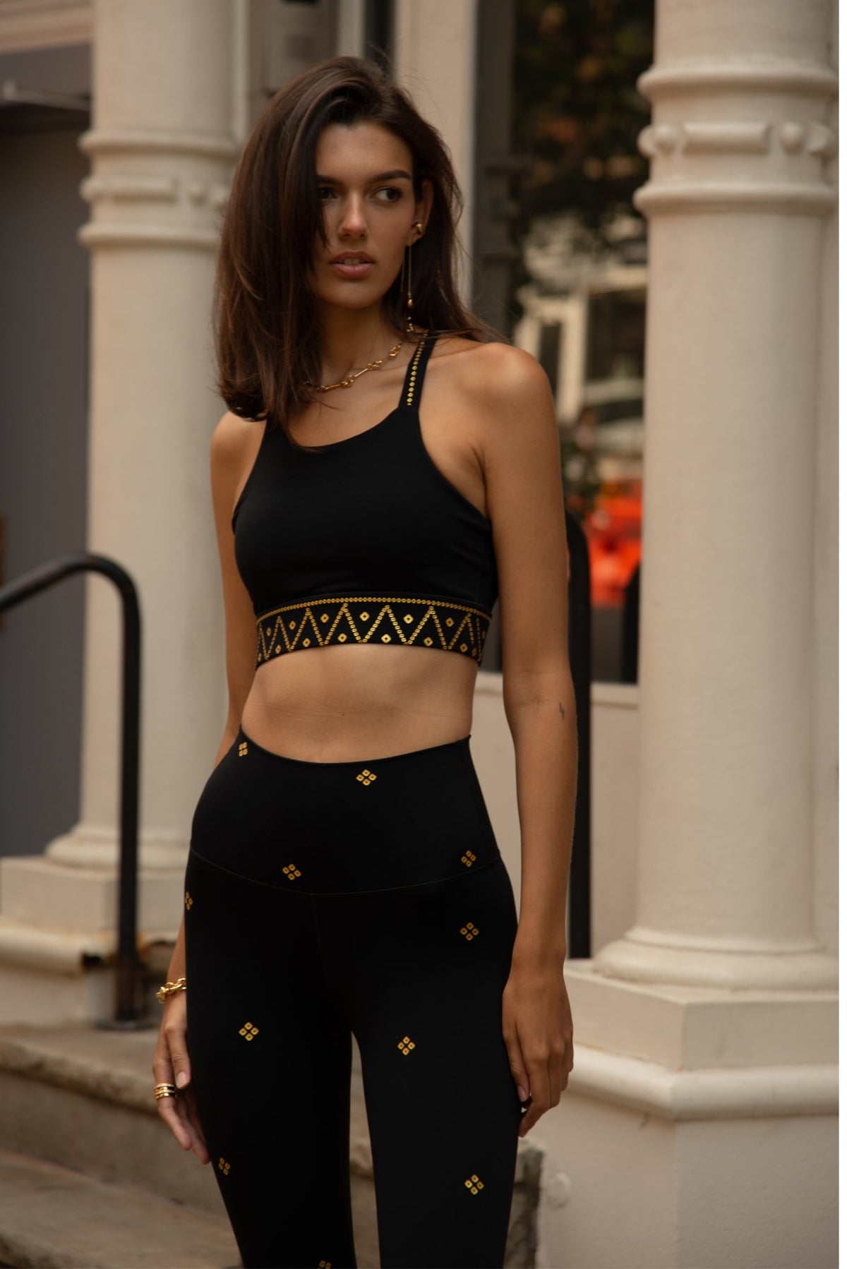 Prana Set in Onyx Front Alt View